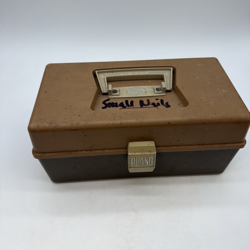 Vintage Plano Fishing 2-Tray Tackle Box 5000 Brown